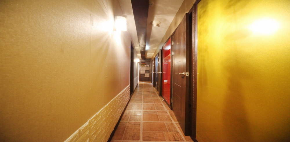 플러스 (역삼) 매장 사진 4