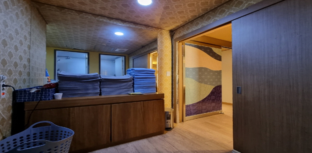 도쿄아로마 (신논현역) 매장 사진 8