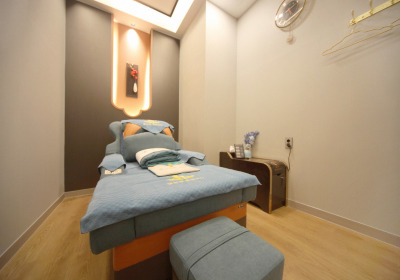 명인휘풋앤바디 (검단) 매장 사진 10