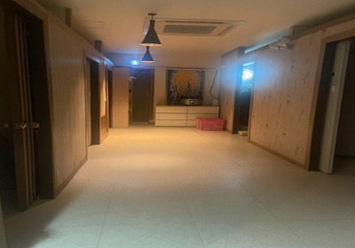 레드황실아로마 (동문시장) 매장 사진 5