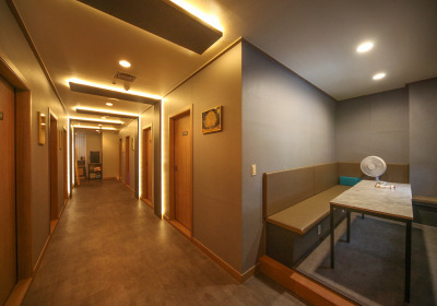 1st테라피 (봉무) 매장 사진 3